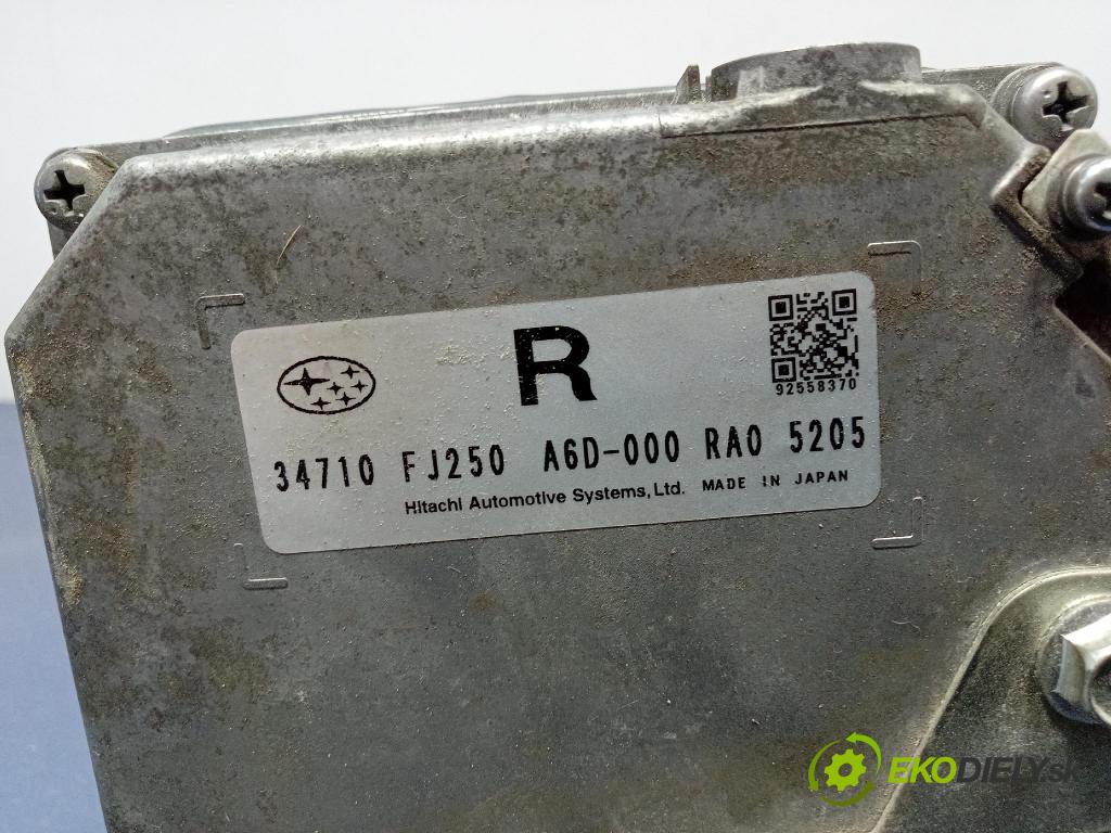 Subaru Xv 2015 riadiaca jednotka 34710FJ250