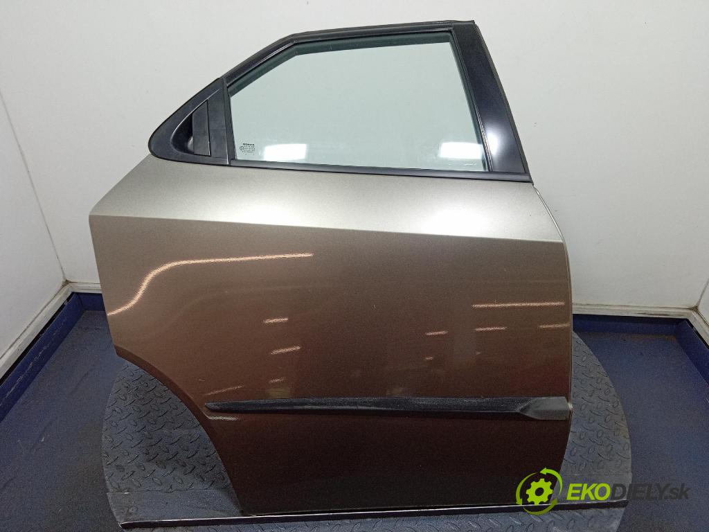 Honda Civic 2007 dvere zad pravé