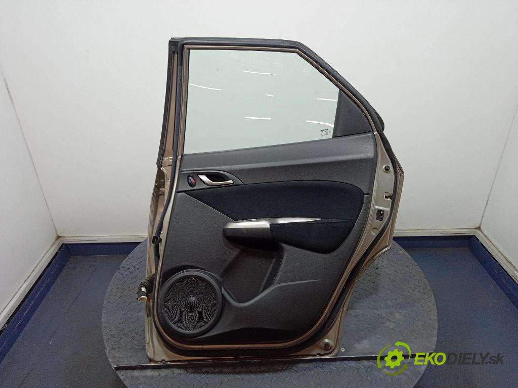 Honda Civic 2007 dvere zad pravé 