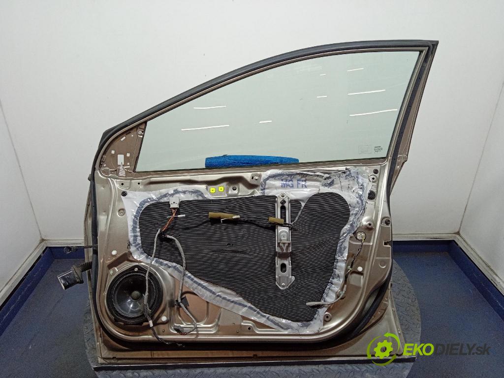 Honda Civic 2007 dvere Predné pravé 