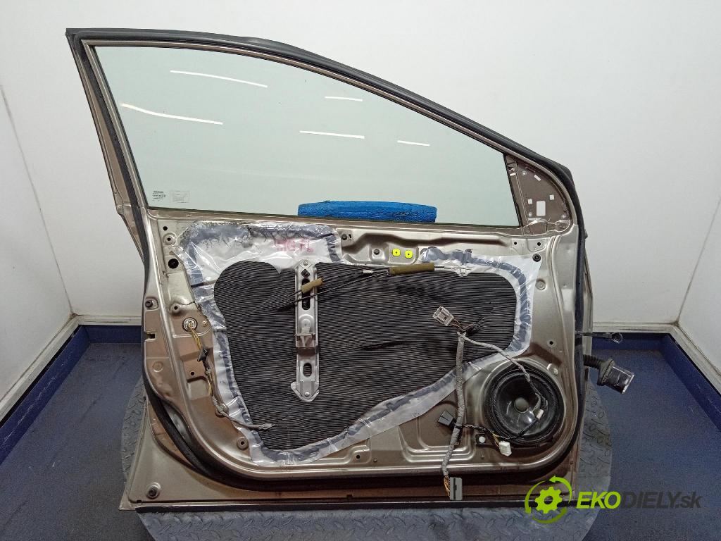 Honda Civic 2007 dvere Predné Vľavo: 