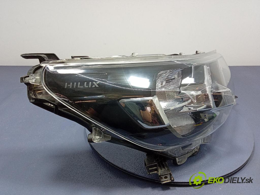 Toyota Hilux 0 Reflektor: v pravo: 1EJ-923364-040