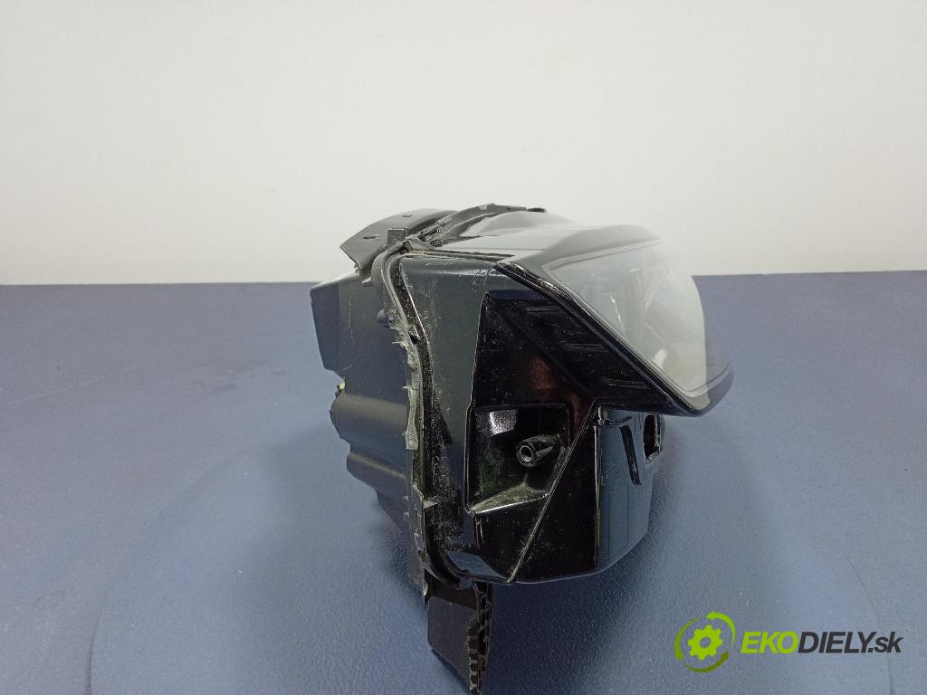 Peugeot 3008 0 Reflektor: Vľavo: 9862665280