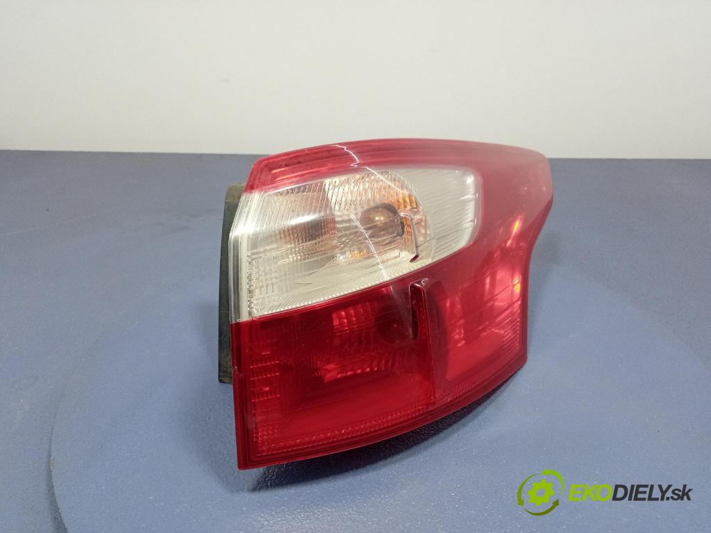 Ford Focus 2014 svetlo / reflektor zad Prava: Vonkajsia: