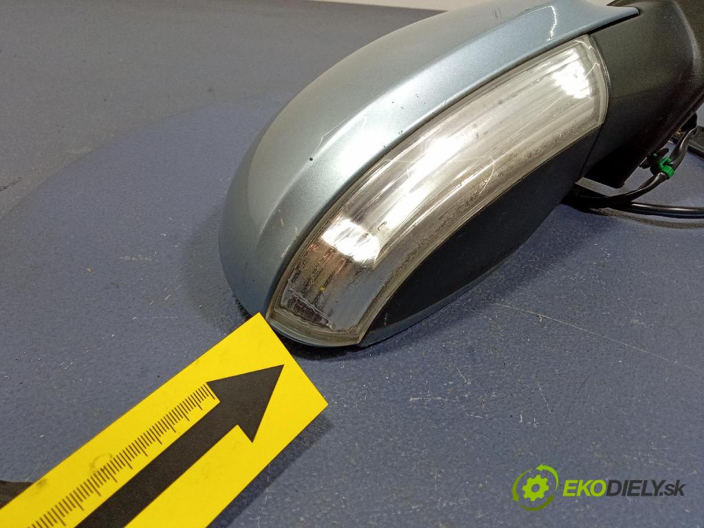 Vw Passat 2006 zpětné zrcátko prave 