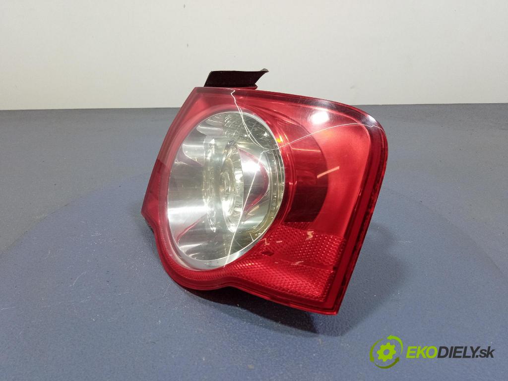 Vw Passat 2006 svetlo / reflektor zad Prava: Vonkajsia: 3C5945096C