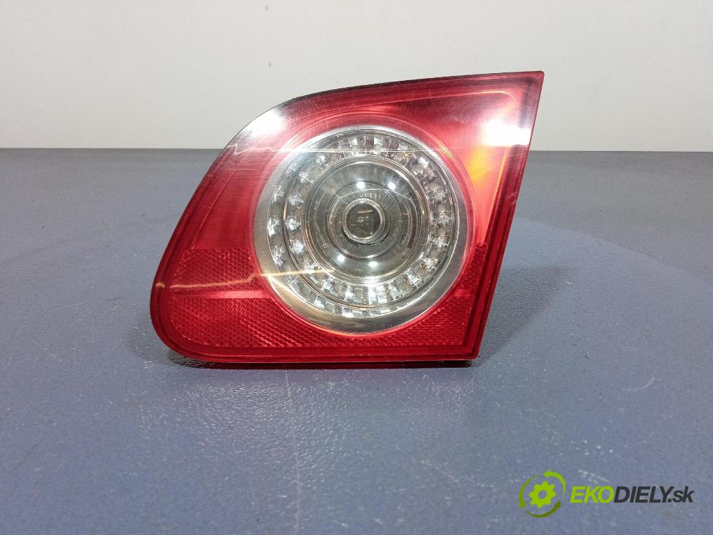 Vw Passat 2006 svetlo / reflektor zad Prava: Vnútri: 3C5945094E