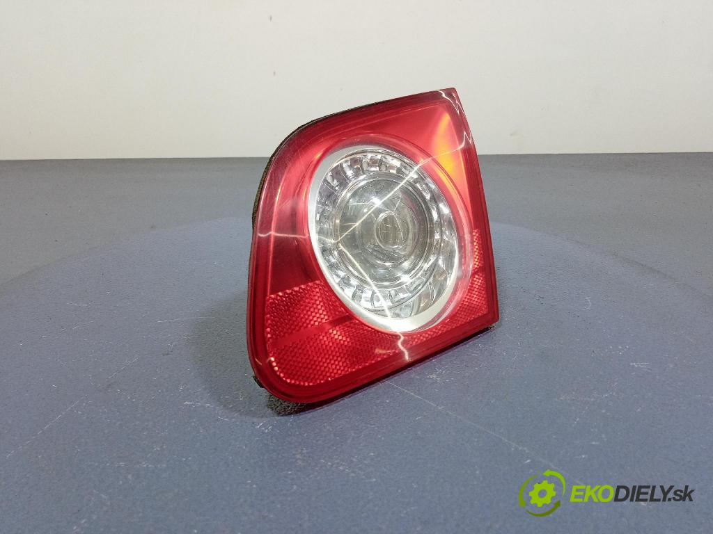 Vw Passat 2006 svetlo / reflektor zad Prava: Vnútri: 3C5945094E