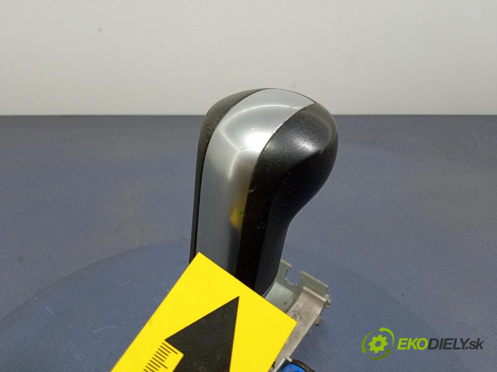 Opel Astra 2004 kulisa Změny Ozubené kola: 13121109