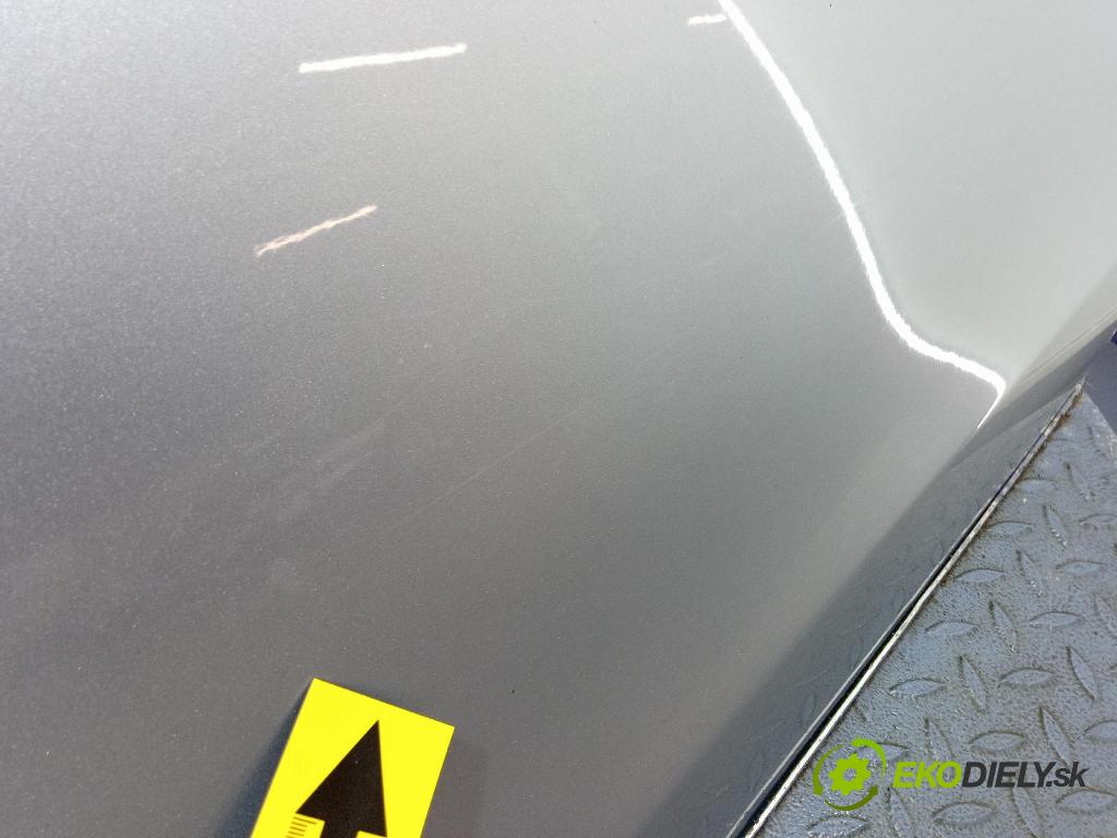 Mitsubishi Lancer 2011 dvere zad pravé