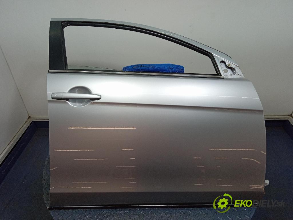 Mitsubishi Lancer 2011 dvere Predné pravé