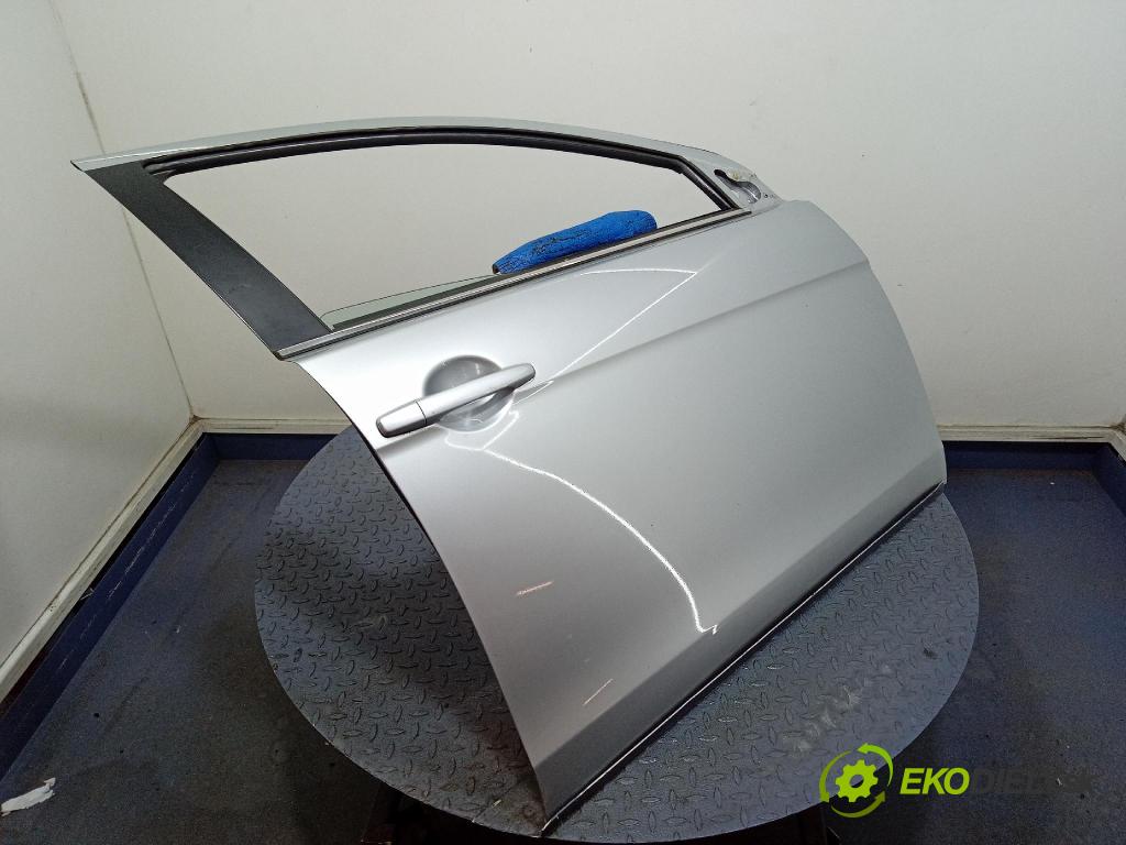 Mitsubishi Lancer 2011 dvere Predné pravé