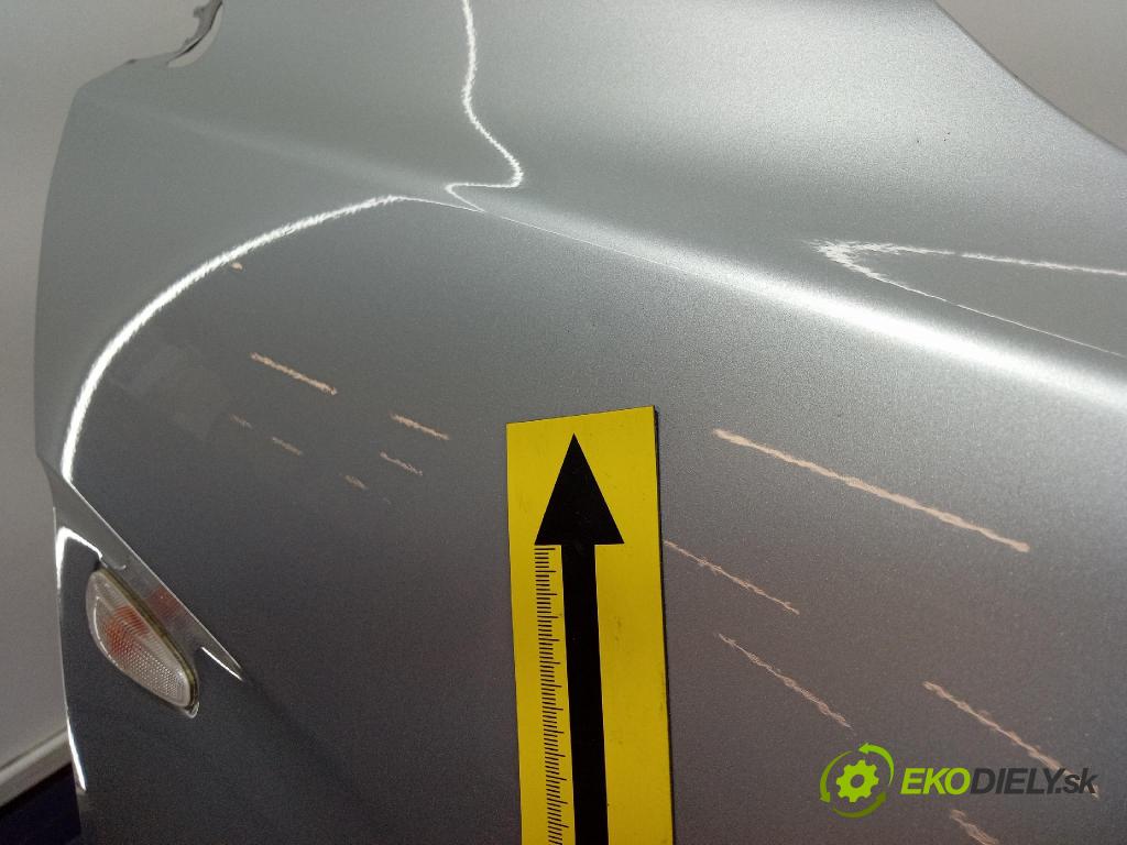Mitsubishi Lancer 2011 blatník Predné v pravo: