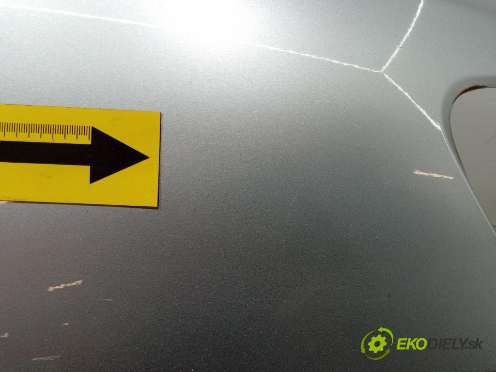 Mitsubishi Lancer 2011 blatník Predné v pravo: