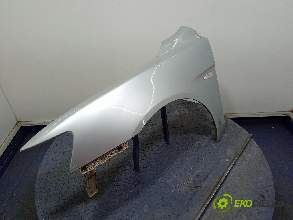 Mitsubishi Lancer 2011 blatník Predné Vľavo: