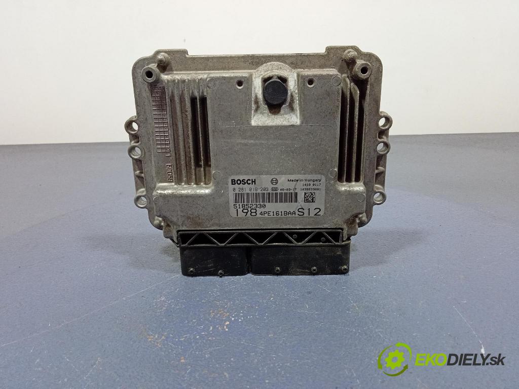 Fiat Bravo 2009 riadiaca jednotka Motor: 51852330