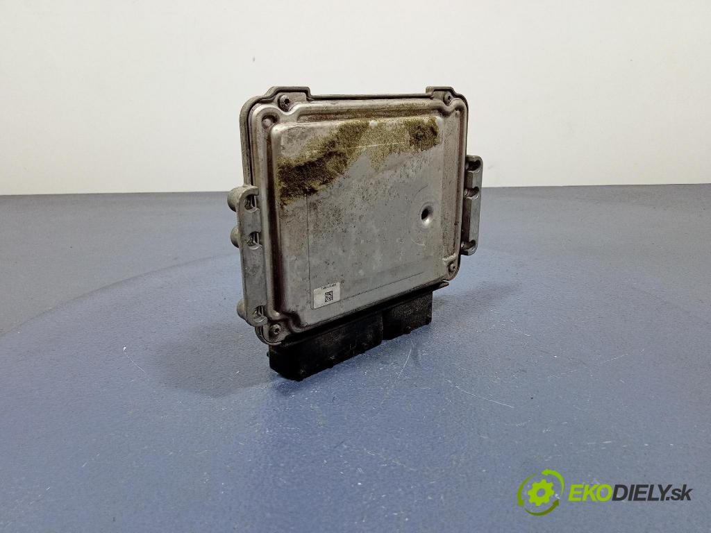 Fiat Bravo 2009 riadiaca jednotka Motor: 51852330