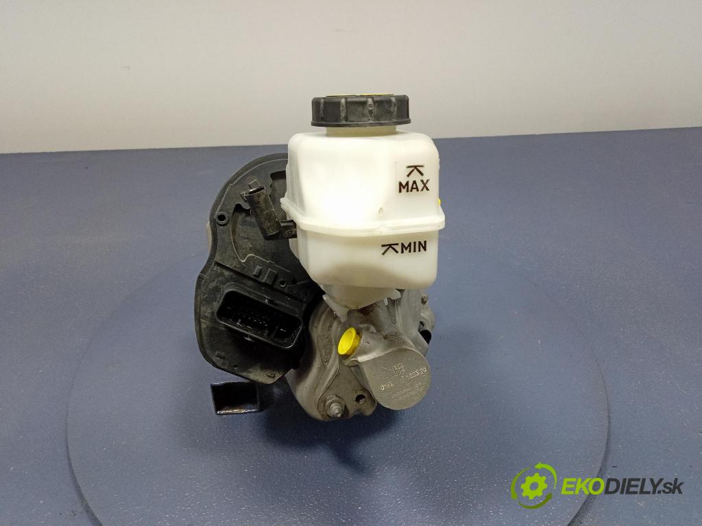 Skoda Octavia 2020 servo Brzdní: 5WB614105T