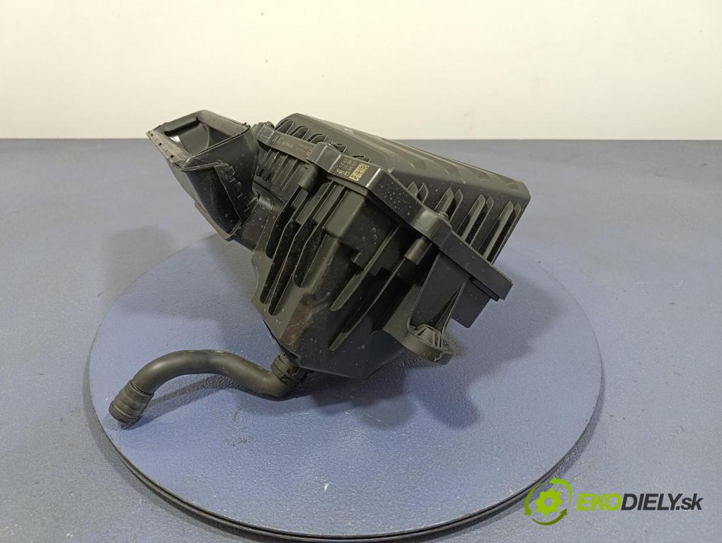 Skoda Octavia 2020 obal Filtre: Vzduch: 5Q0129620E