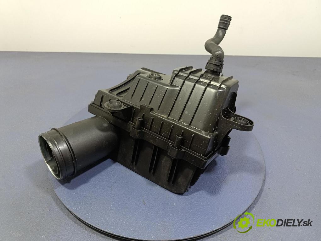 Skoda Octavia 2020 obal Filtre: Vzduch: 5Q0129620E