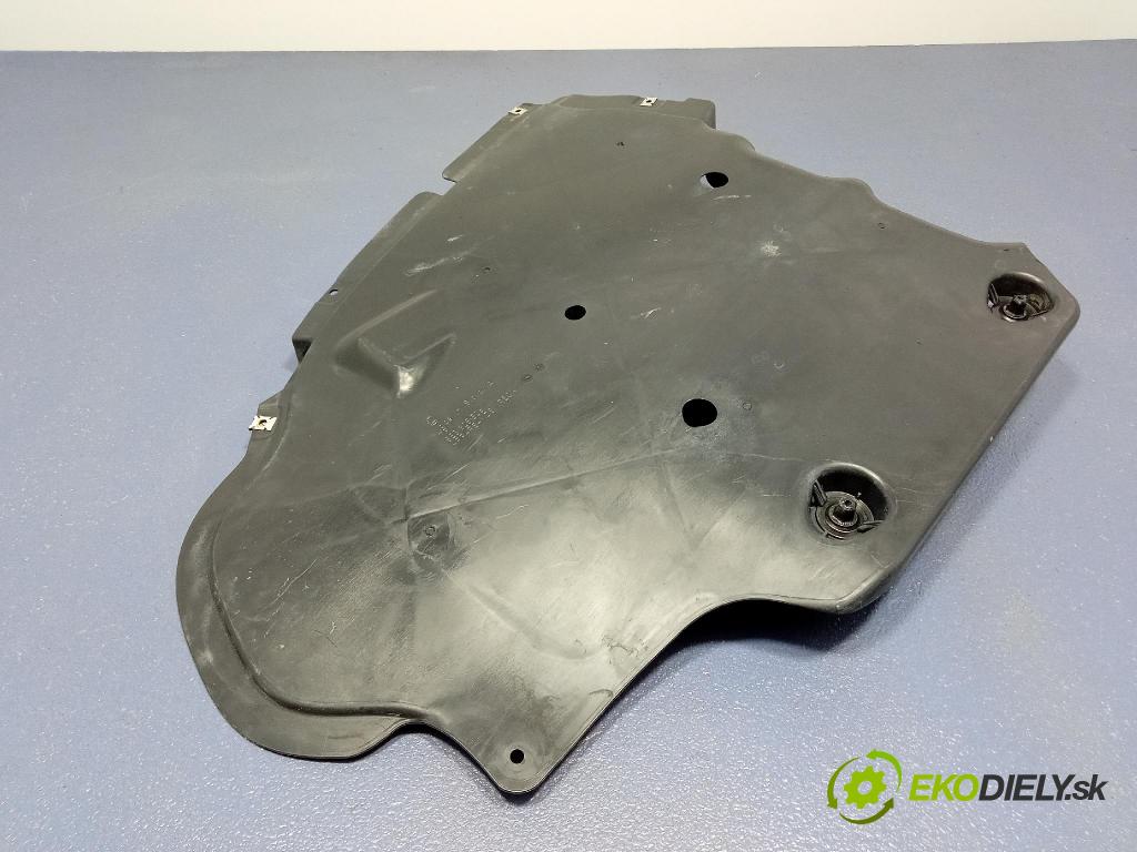 Skoda Octavia 2020 kryt Plast: podvozek: 5E3825506