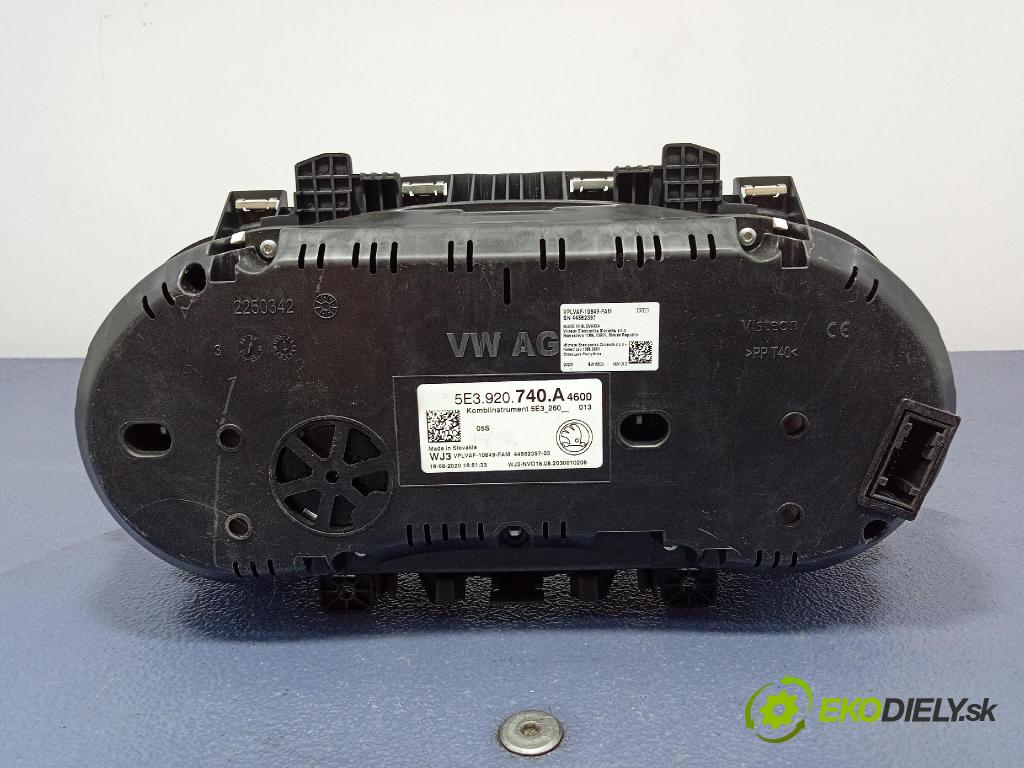 Skoda Octavia 2020 Přístrojová deska 5E3920740A