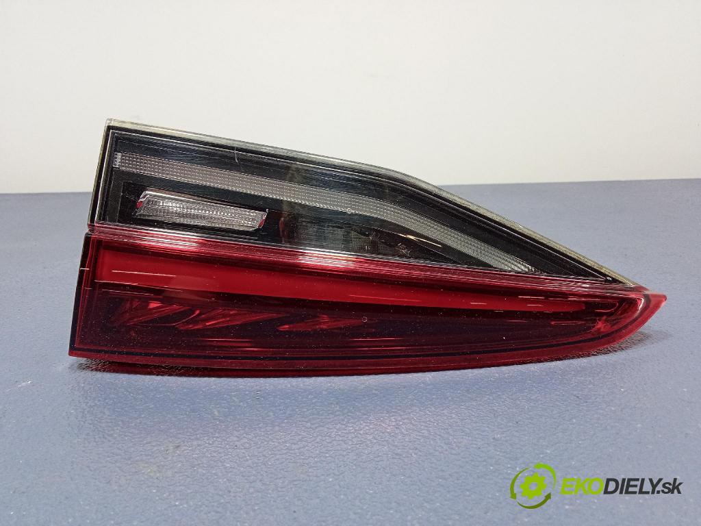 Skoda Octavia 2020 svetlo / reflektor zad Prava: Vnútri: 5E6945308A