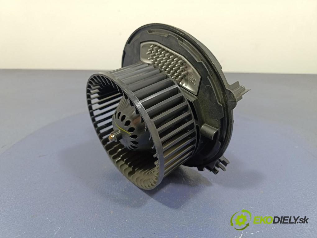 Skoda Octavia 2020 ventilátor Vzduch: 5WB819015
