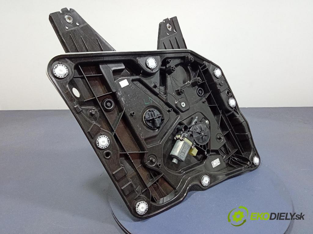 Skoda Octavia 2020 mechanizmus okna Okná: Predné Vľavo: 5E3837655