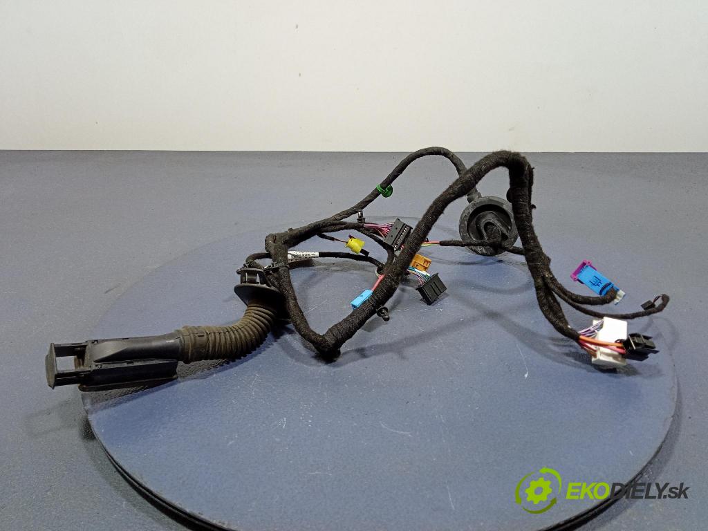 Skoda Octavia 2020 instalace Elektrický: 5E4971120