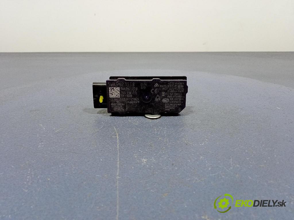 Skoda Octavia 2020 Antena 5WA962133B