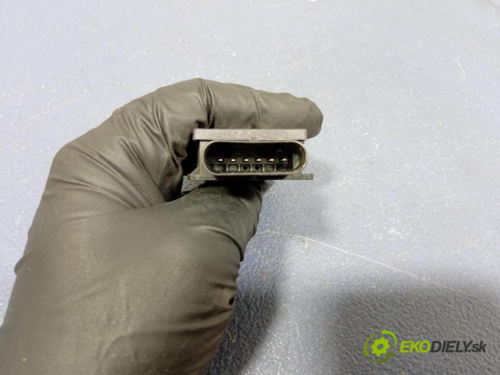 Skoda Octavia 2020 Antena 5WA962133B