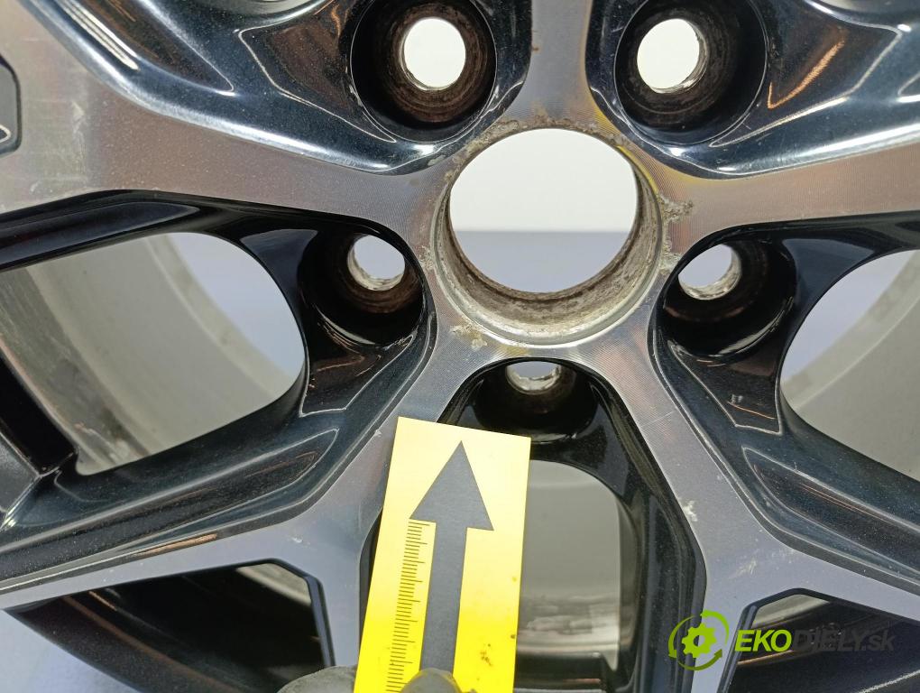 Toyota C-hr 0 Ráfiky: Hlinikové: