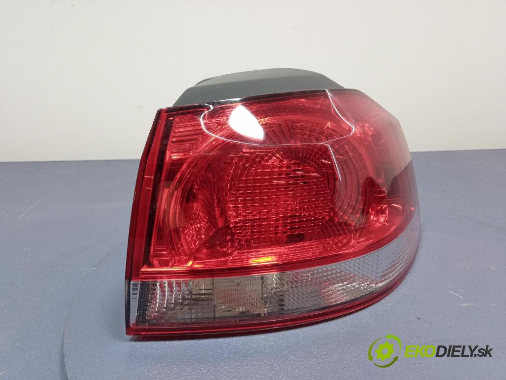 Vw Golf 2012 svetlo / reflektor zad Prava: Vonkajsia: 5K0945096E