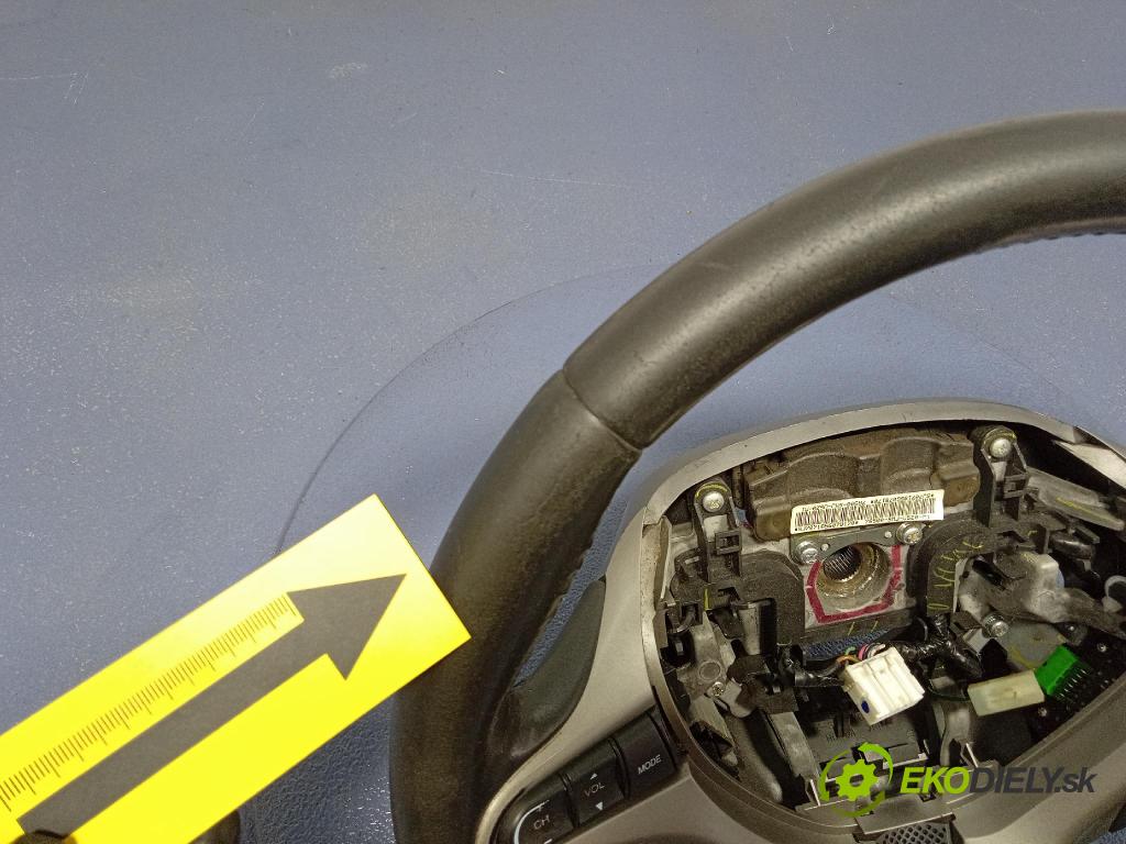 Honda Civic 2007 volant 78500-SMJ-U520-M
