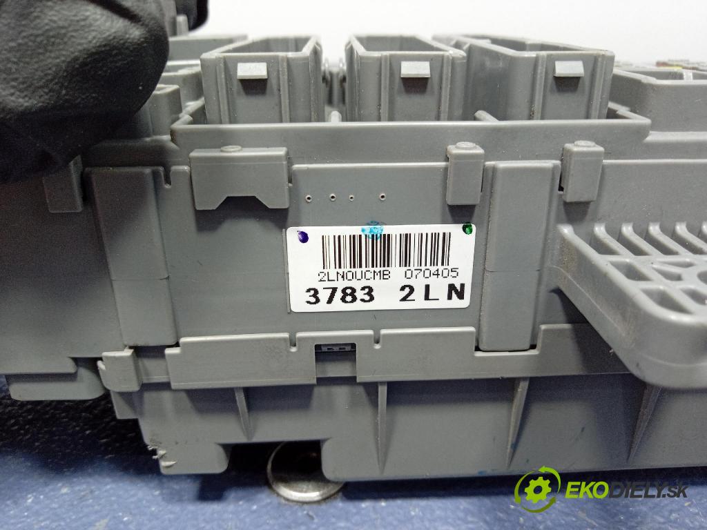 Honda Civic 2007 skrinka Poistky: SMG-G230