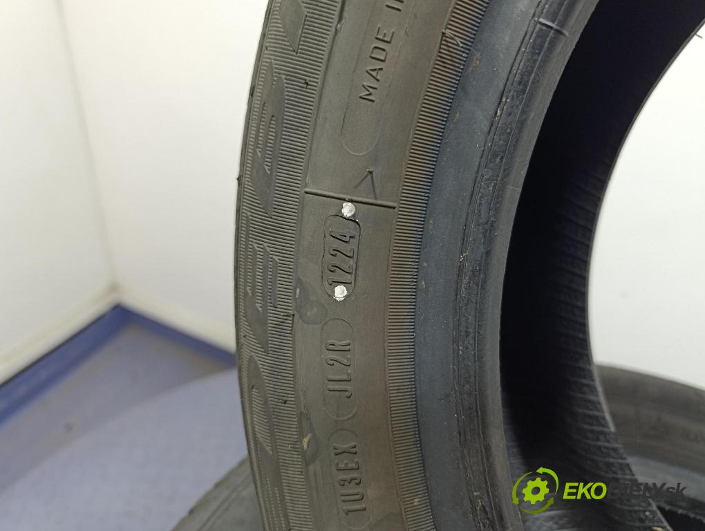 Honda Jazz 2006 pneumatika Multi-sezóna: 4038526455505