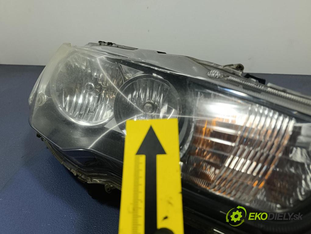 Mitsubishi Lancer 2011 světlo v pravo: 