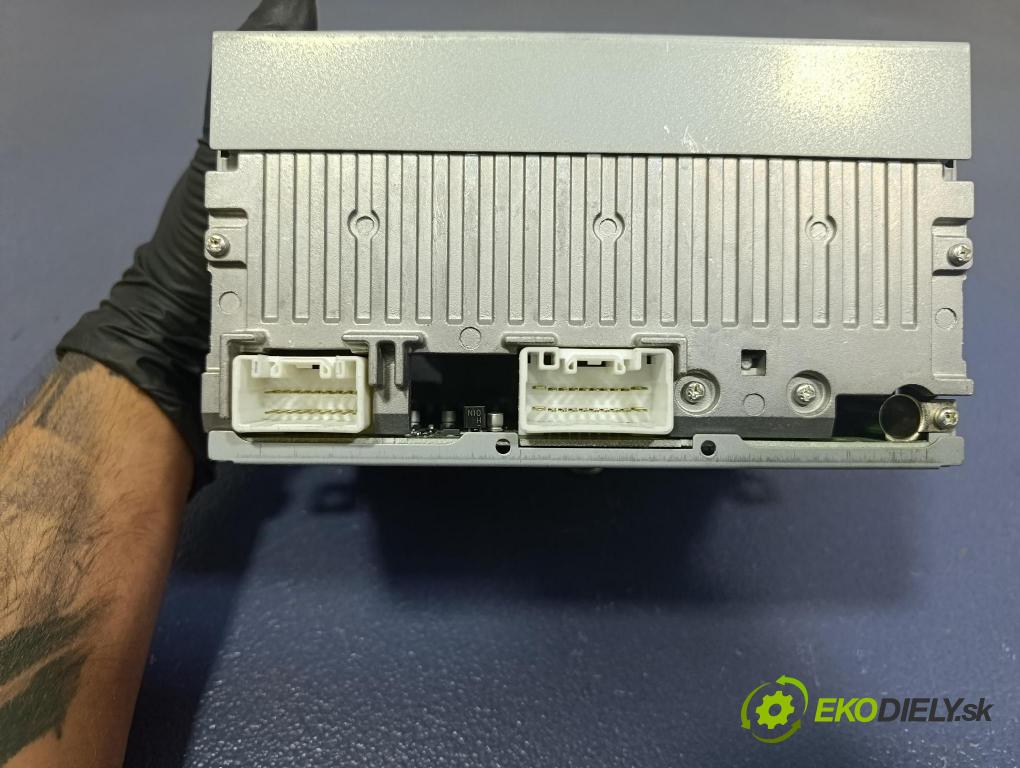 Mitsubishi Lancer 2011 Radio I Navigace: 8701A352