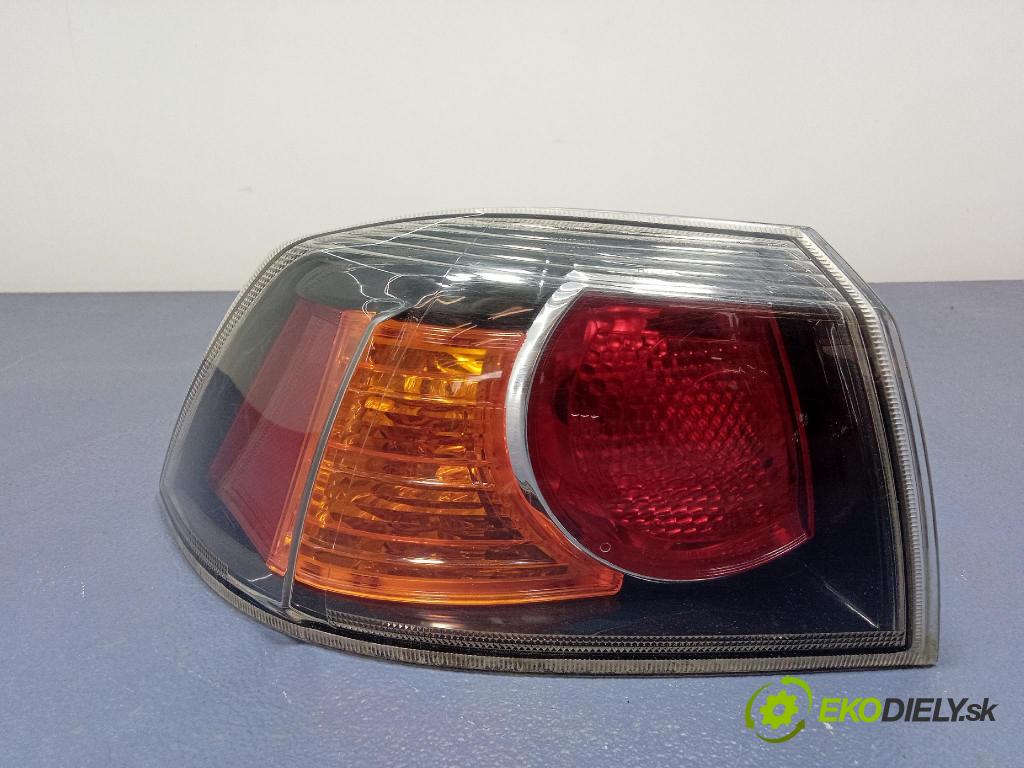 Mitsubishi Lancer 2011 svetlo / reflektor zad ľavá Vonkajsia: P5613