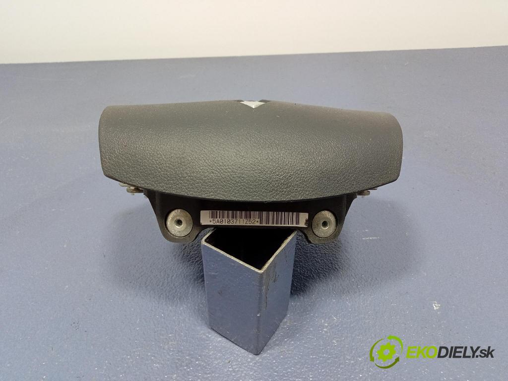 Mitsubishi Lancer 2011 Airbag: Řidiči: x