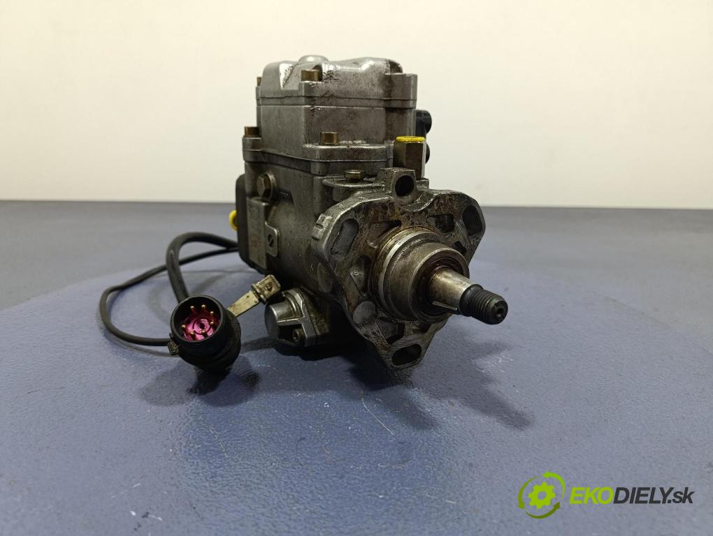 Audi A6 1996 čerpadlo Injekcia: 046130108G
