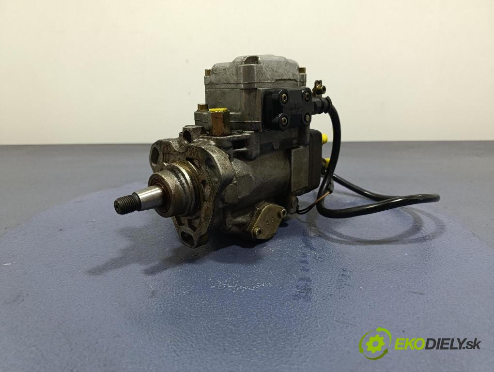 Audi A6 1996 čerpadlo Injekcia: 046130108G