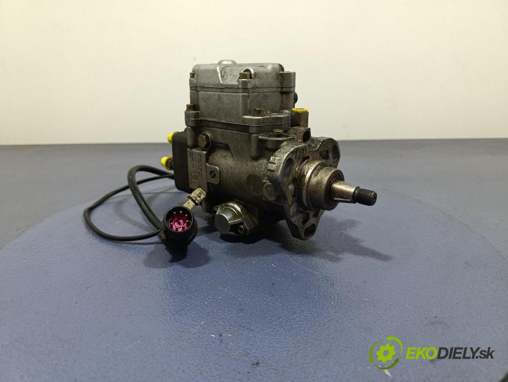 Audi A6 1996 čerpadlo Injekcia: 046130108G
