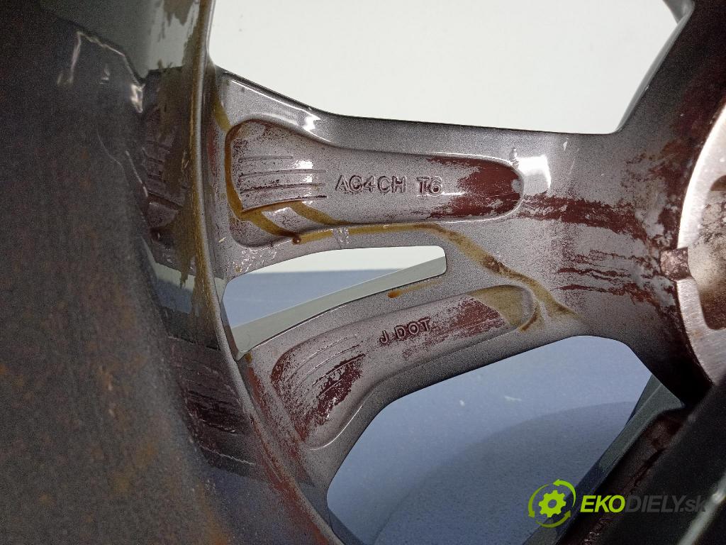 Nissan Qashqai 0 Ráfiky: Hlinikové: HV03BM394