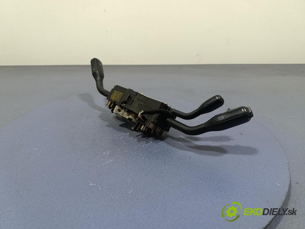 Audi A6 1996 prepínač Komplex: 4D0953513