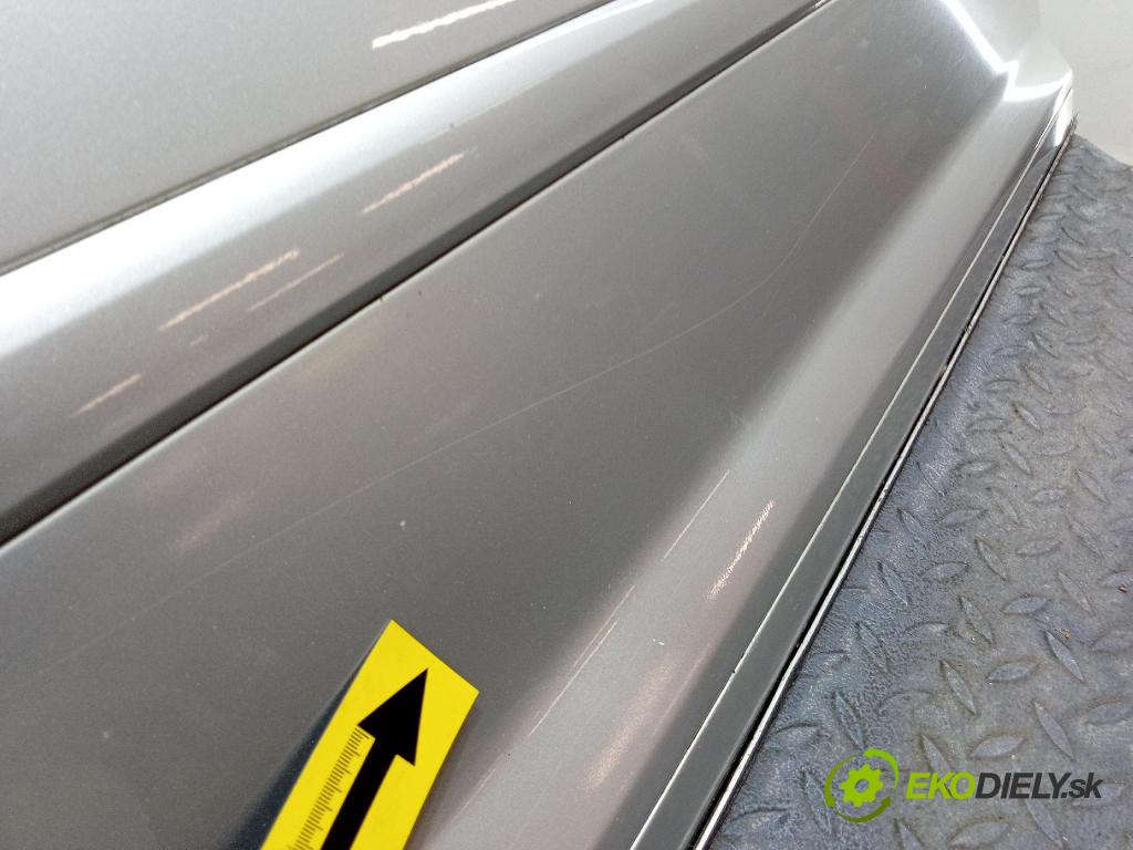 Audi A3 2006 dveře před prave