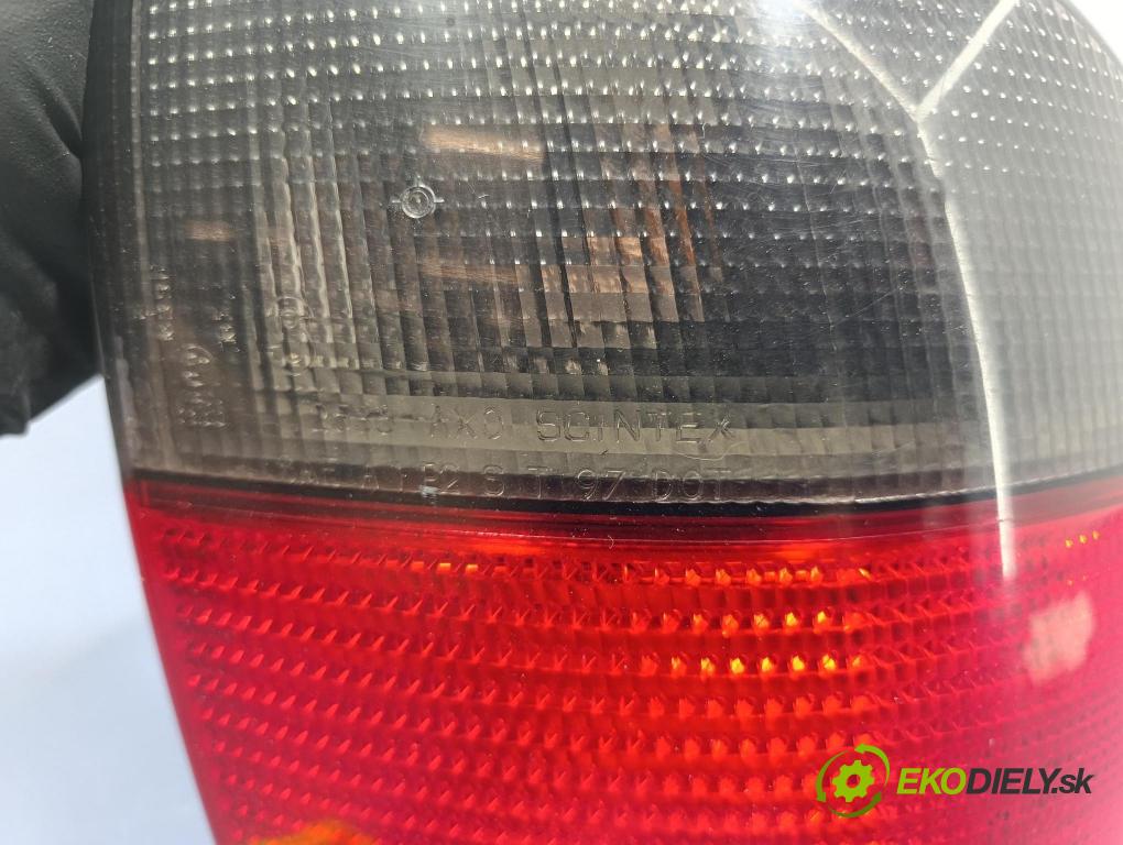Saab 9-5 2001 svetlo / reflektor zad Prava: Vonkajsia: