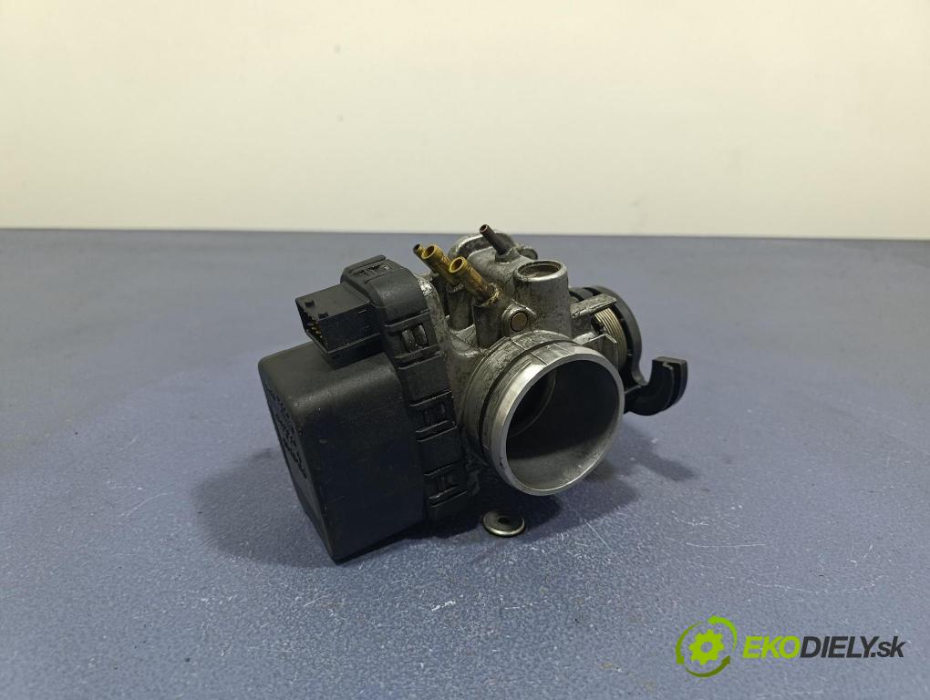 Saab 9-5 2001 klapka 9188186
