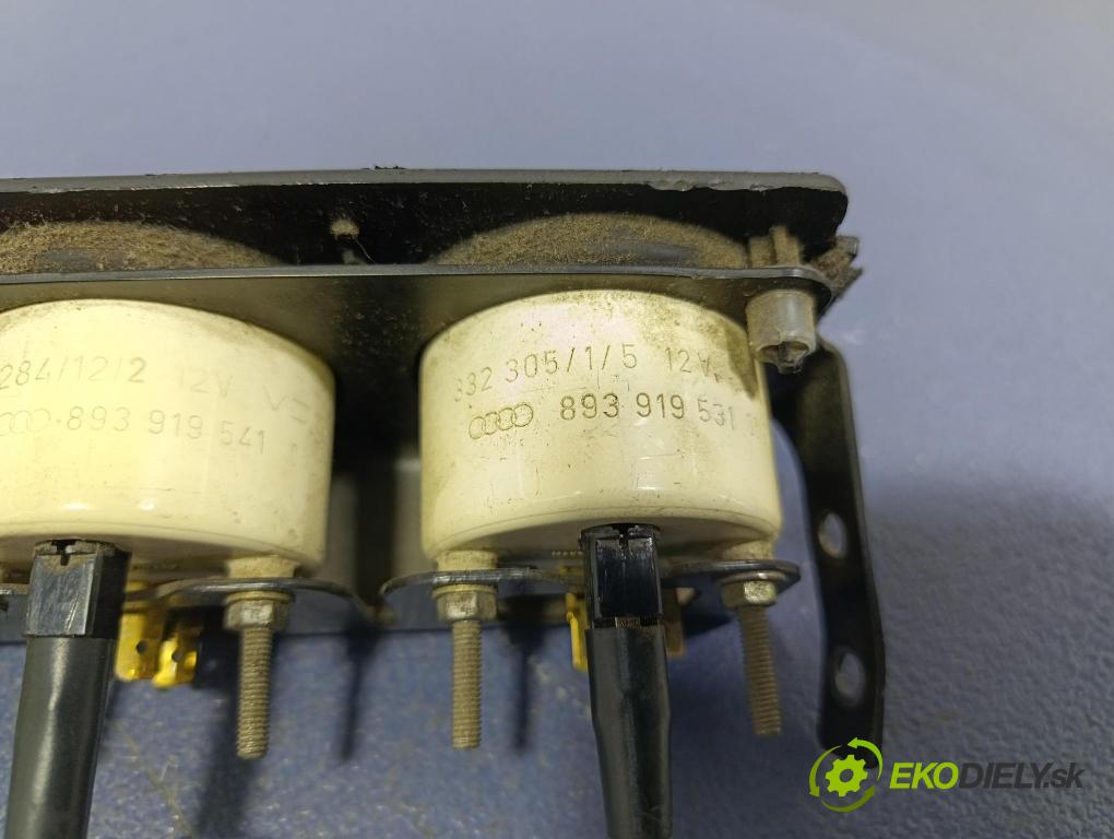 Audi 80 1994 Přístrojová deska 893863159